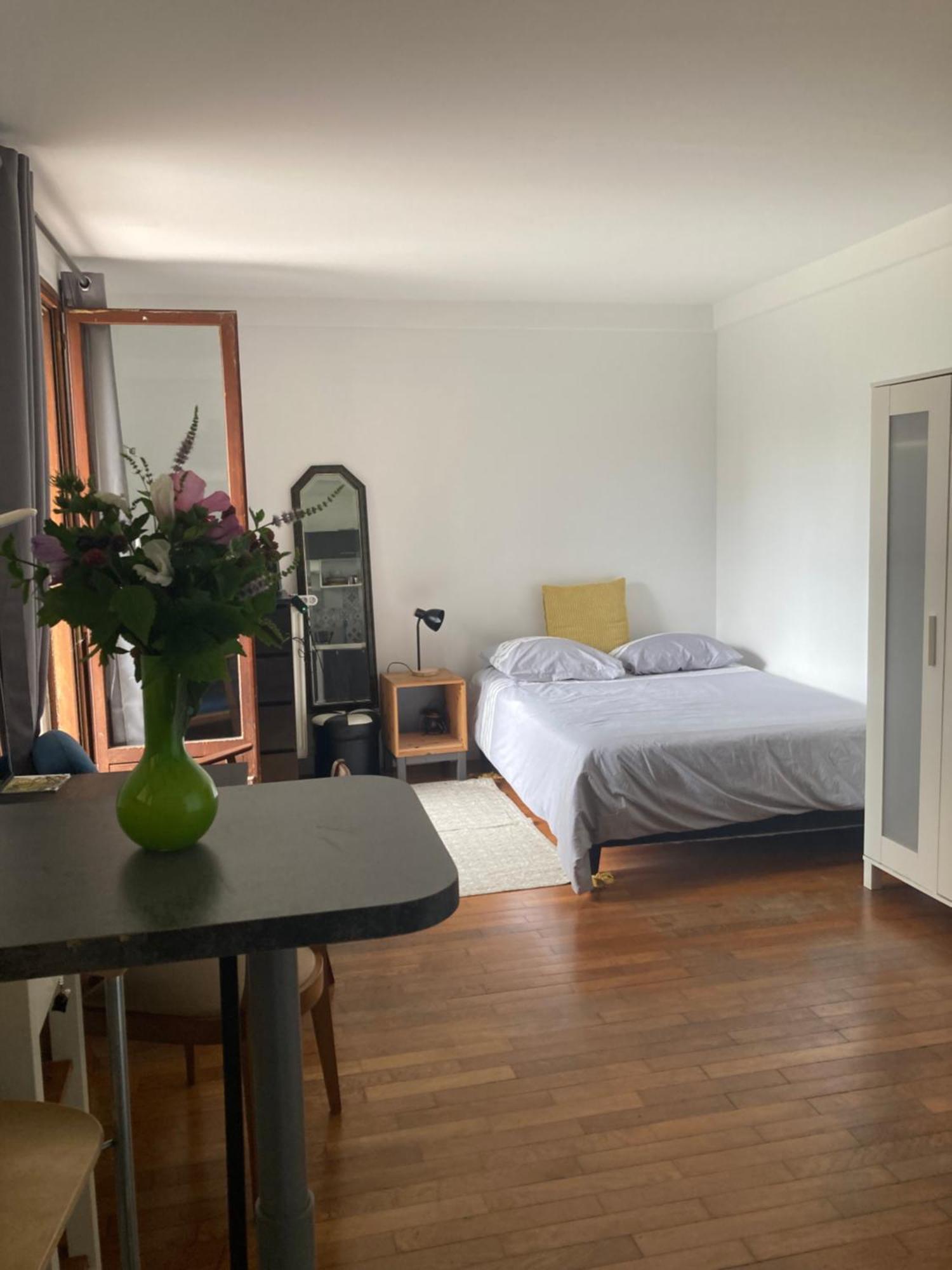 Avec Terrasse Sur Jardin Apartment Fontenay-sous-Bois